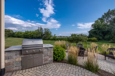 695 Slate Run, Elgin, IL 60124 photo 41