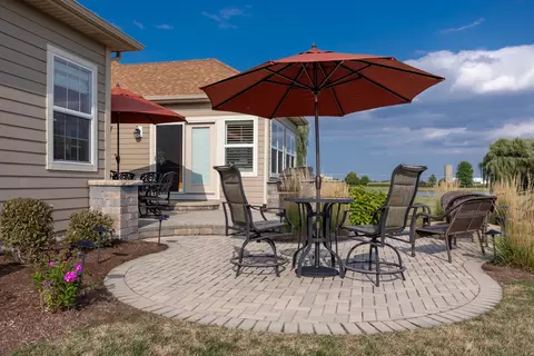 695 Slate Run, Elgin, IL 60124 photo 37