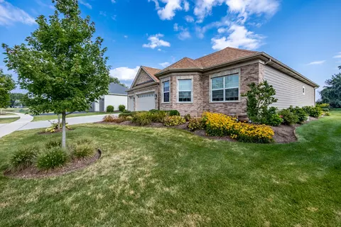695 Slate Run, Elgin, IL 60124 photo 3
