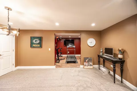 695 Slate Run, Elgin, IL 60124 photo 29
