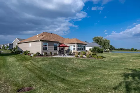 695 Slate Run, Elgin, IL 60124 photo 42