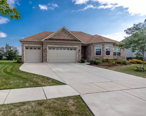 695 Slate Run, Elgin, IL 60124