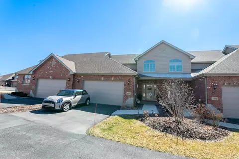 14954 S Preserve Dr, Lockport, IL 60441