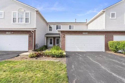 21528 Egret Dr #0, Crest Hill, IL 60403