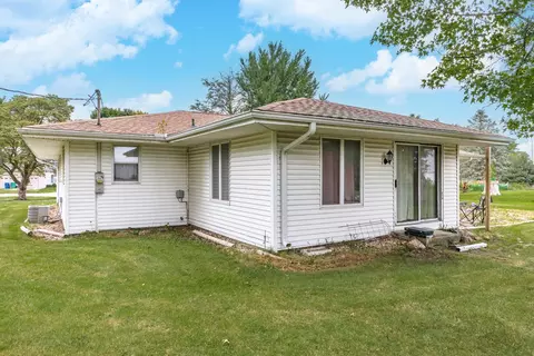 316 W Jackson St, Cullom, IL 60929 photo 27