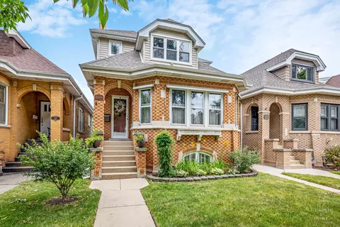 5849 N Mulligan Ave, Chicago, IL 60646