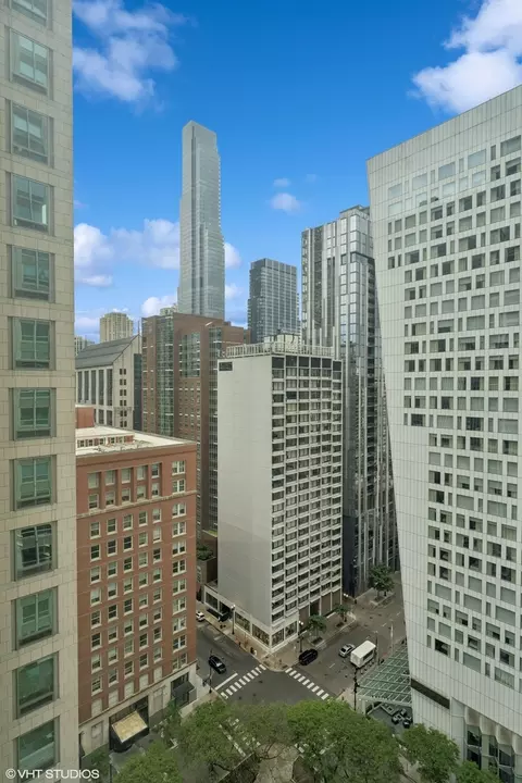 View/Area - 57 E Delaware Pl #1801, Chicago, IL 60611 photo 1 of 1