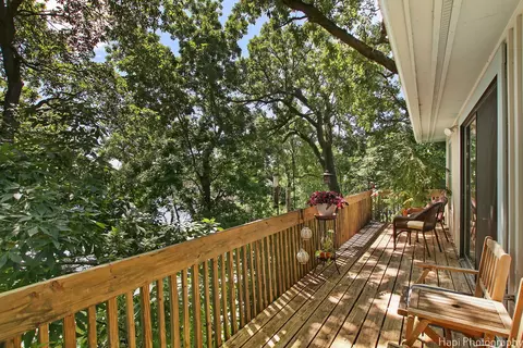 Exterior - 13 Greenview Rd, Oakwood Hills, IL 60013 photo 5 of 7