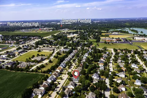16041 Fairfield Dr, Plainfield, IL 60586 photo 3