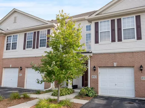 8114 Concord Ln #J, Justice, IL 60458