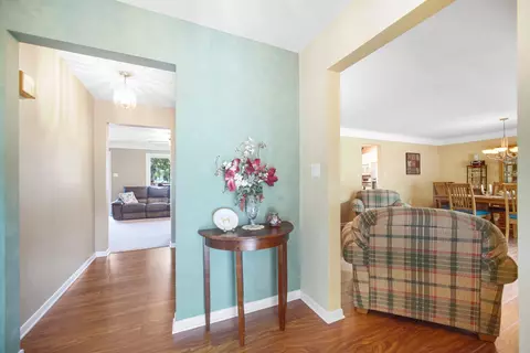 2296 185th Pl, Lansing, IL 60438 photo 4