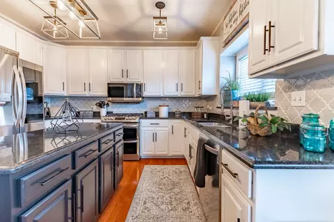 Kitchen - 294 Maple St, Beecher, IL 60401 photo 2 of 3