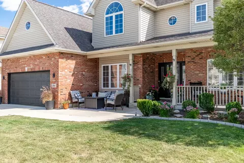 Exterior - 294 Maple St, Beecher, IL 60401 photo 5 of 23