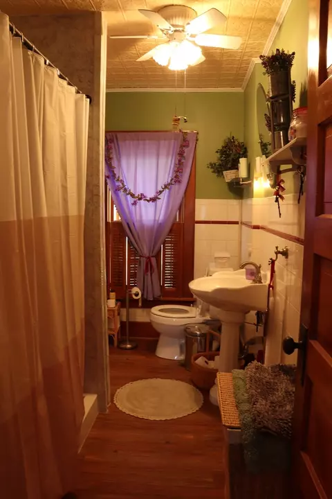 303 E Winfield St, Morrison, IL 61270 photo 21
