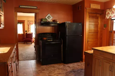 303 E Winfield St, Morrison, IL 61270 photo 11