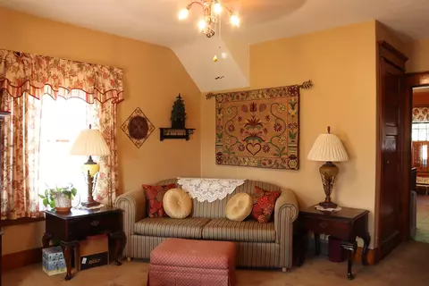 303 E Winfield St, Morrison, IL 61270 photo 5