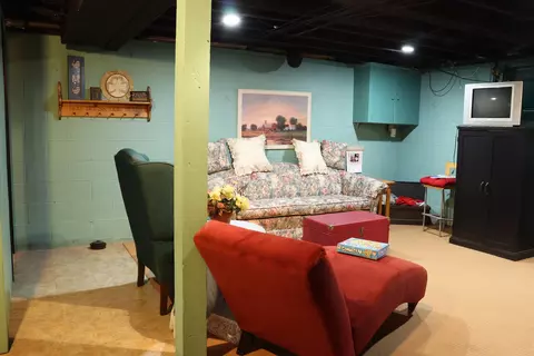 303 E Winfield St, Morrison, IL 61270 photo 27