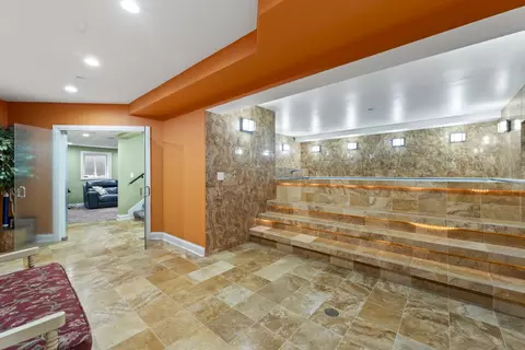 2279 Westview Dr, Des Plaines, IL 60018 photo 33