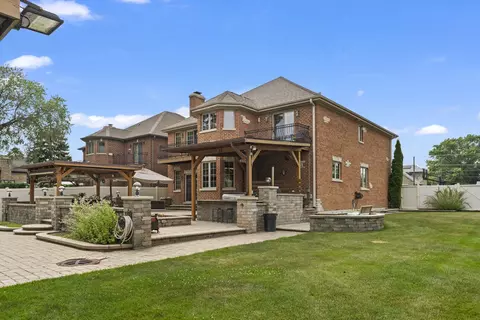 2279 Westview Dr, Des Plaines, IL 60018 photo 55