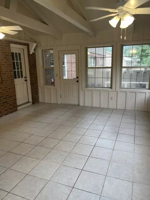 Exterior - 1019 Gregory St, Normal, IL 61761 photo 7 of 13