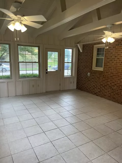 Exterior - 1019 Gregory St, Normal, IL 61761 photo 8 of 13