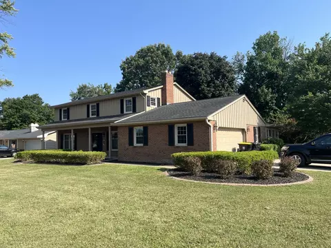 Exterior - 1019 Gregory St, Normal, IL 61761 photo 2 of 13
