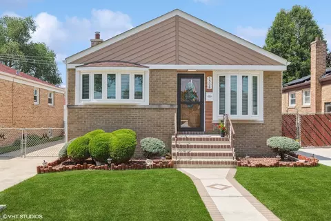3508 George St, Franklin Park, IL 60131