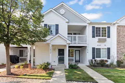 1452 Mcclure Rd #1452, Aurora, IL 60505