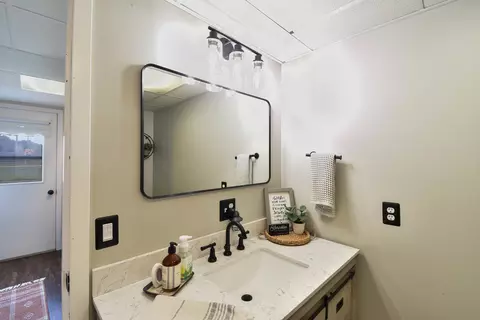 207 E Washington St, Flanagan, IL 61740 photo 29