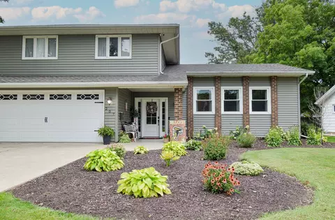 207 E Washington St, Flanagan, IL 61740 photo 3