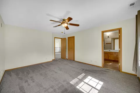 153 Durango Dr, Gilberts, IL 60136 photo 12