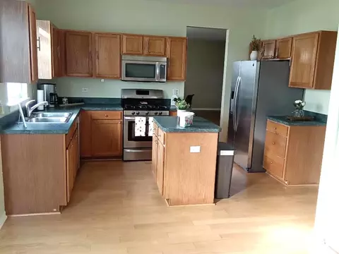 Kitchen - 21137 W Cypress Ct, Plainfield, IL 60544 photo 1 of 3