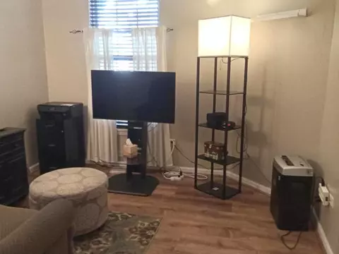 Living - 21137 W Cypress Ct, Plainfield, IL 60544 photo 3 of 3