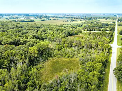1010 Echo Trl, Marengo, IL 60152 photo 8