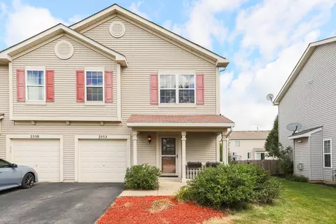 2552 Cesario Dr, Hampshire, IL 60140