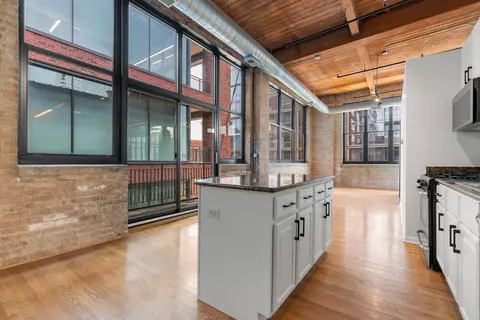 215 N Aberdeen St #604B, Chicago, IL 60607 photo 6