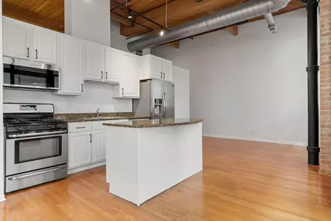 215 N Aberdeen St #604B, Chicago, IL 60607 photo 7