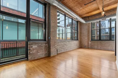 215 N Aberdeen St #604B, Chicago, IL 60607 photo 9