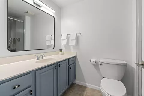 215 N Aberdeen St #604B, Chicago, IL 60607 photo 18