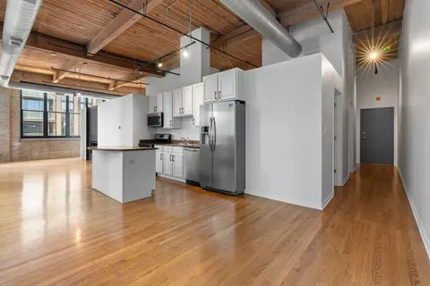 215 N Aberdeen St #604B, Chicago, IL 60607 photo 2