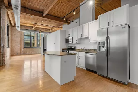 215 N Aberdeen St #604B, Chicago, IL 60607 photo 5