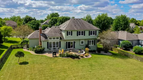 View/Area - 3600 Lakeview Dr, Algonquin, IL 60102 photo 3 of 6