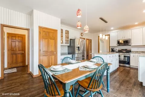 Other - 3600 Lakeview Dr, Algonquin, IL 60102 photo 3 of 9