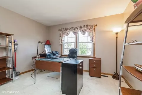 Other - 3600 Lakeview Dr, Algonquin, IL 60102 photo 5 of 9