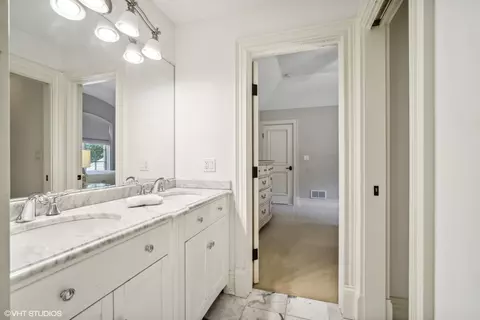 Bath - 630 Forest Rd, Glenview, IL 60025 photo 2 of 7