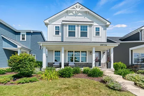 39 W174 Water Way, Geneva, IL 60134