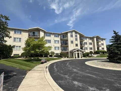 9750 Koch Ct #1-A, Orland Park, IL 60467