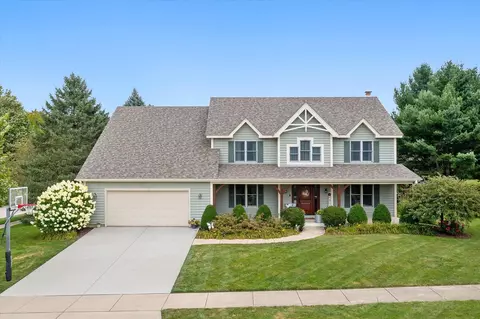 202 Spruce Ct, Yorkville, IL 60560