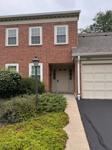 1606 Queens Ct #D1, Wheeling, IL 60090 photo 2
