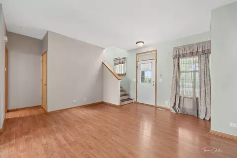 Living - 2121 Union Mill Dr, Aurora, IL 60503 photo 2 of 6
